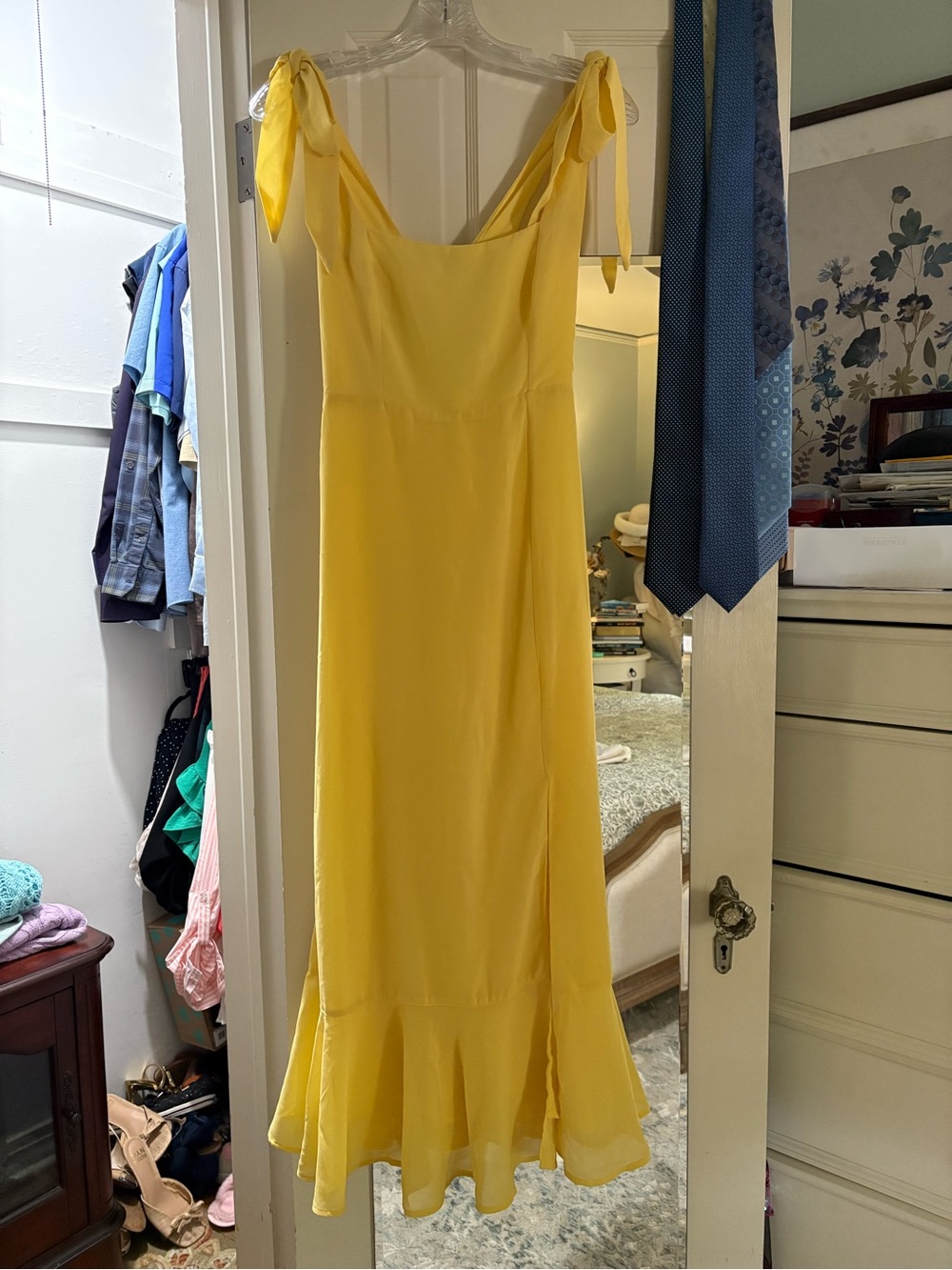 Lulus Yellow Tie-Shoulder Maxi Dress